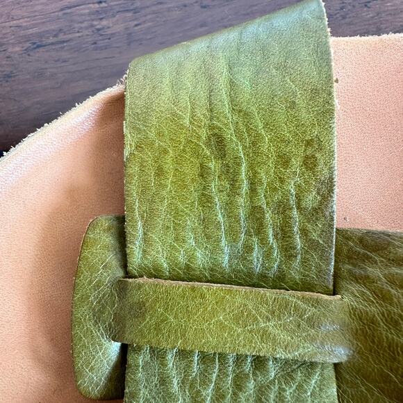 Kork Ease Mule Sandal Womens Sz10 Olive Green Leather Strap Wrapped Heel Slip On - Picture 8 of 12